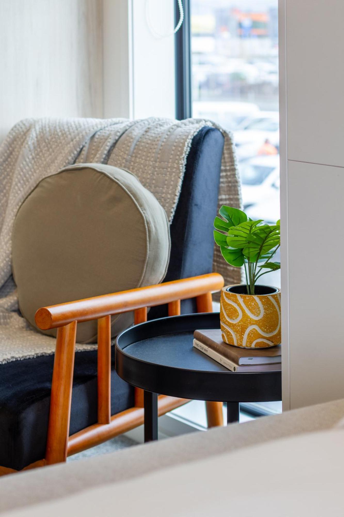 Luxurious Studio Prime Location City Centre Κράισττσερτς Εξωτερικό φωτογραφία